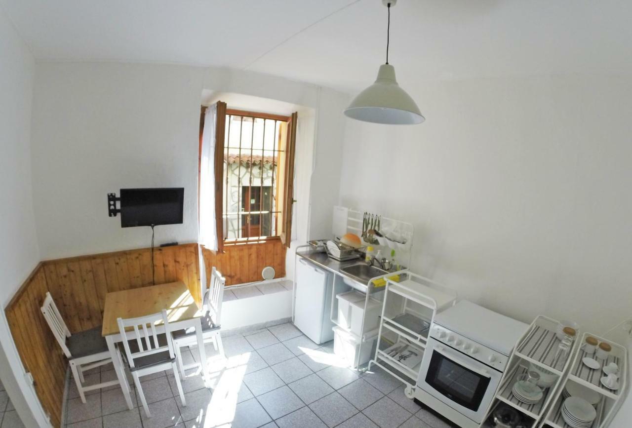 Apartment La Bigatera Castelveccana Eksteriør bilde