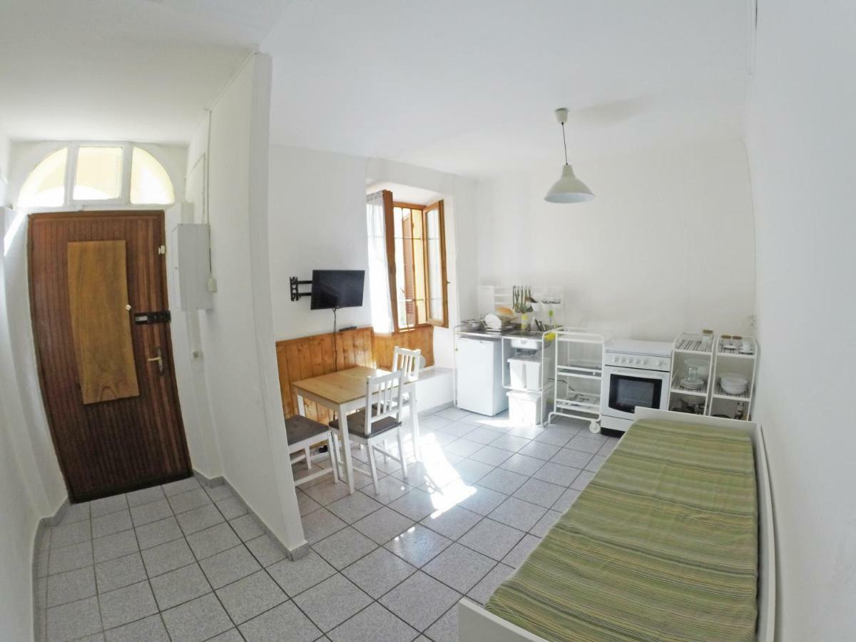 Apartment La Bigatera Castelveccana Eksteriør bilde